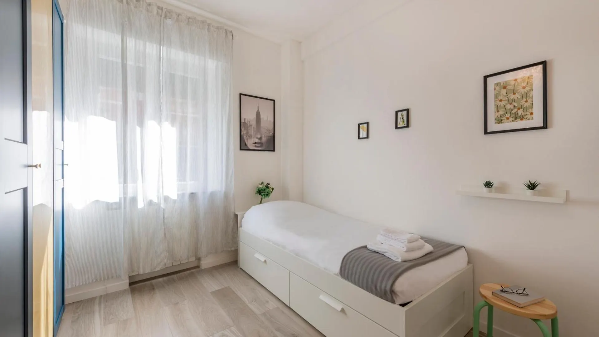 Caracciolo, 28 - Ampio Per 5, Posizione Perfetta Appartement Milaan