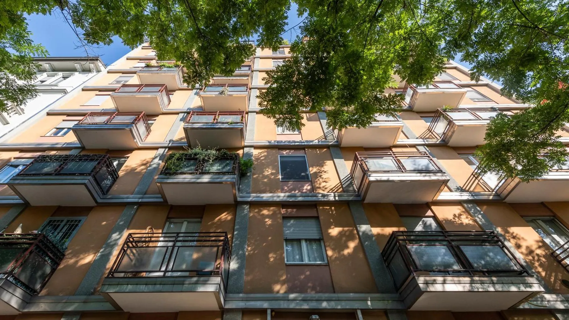 Caracciolo, 28 - Ampio Per 5, Posizione Perfetta Appartement Milaan